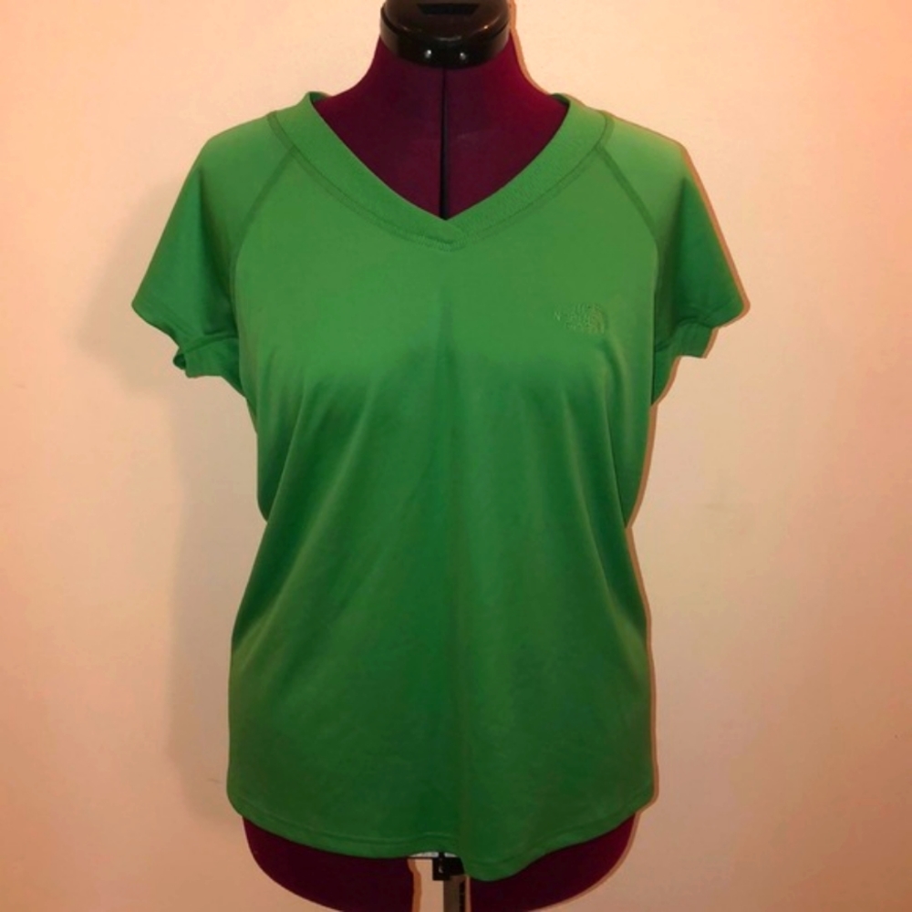 !!!NEW!!! THE NORTH FACE sports shirt